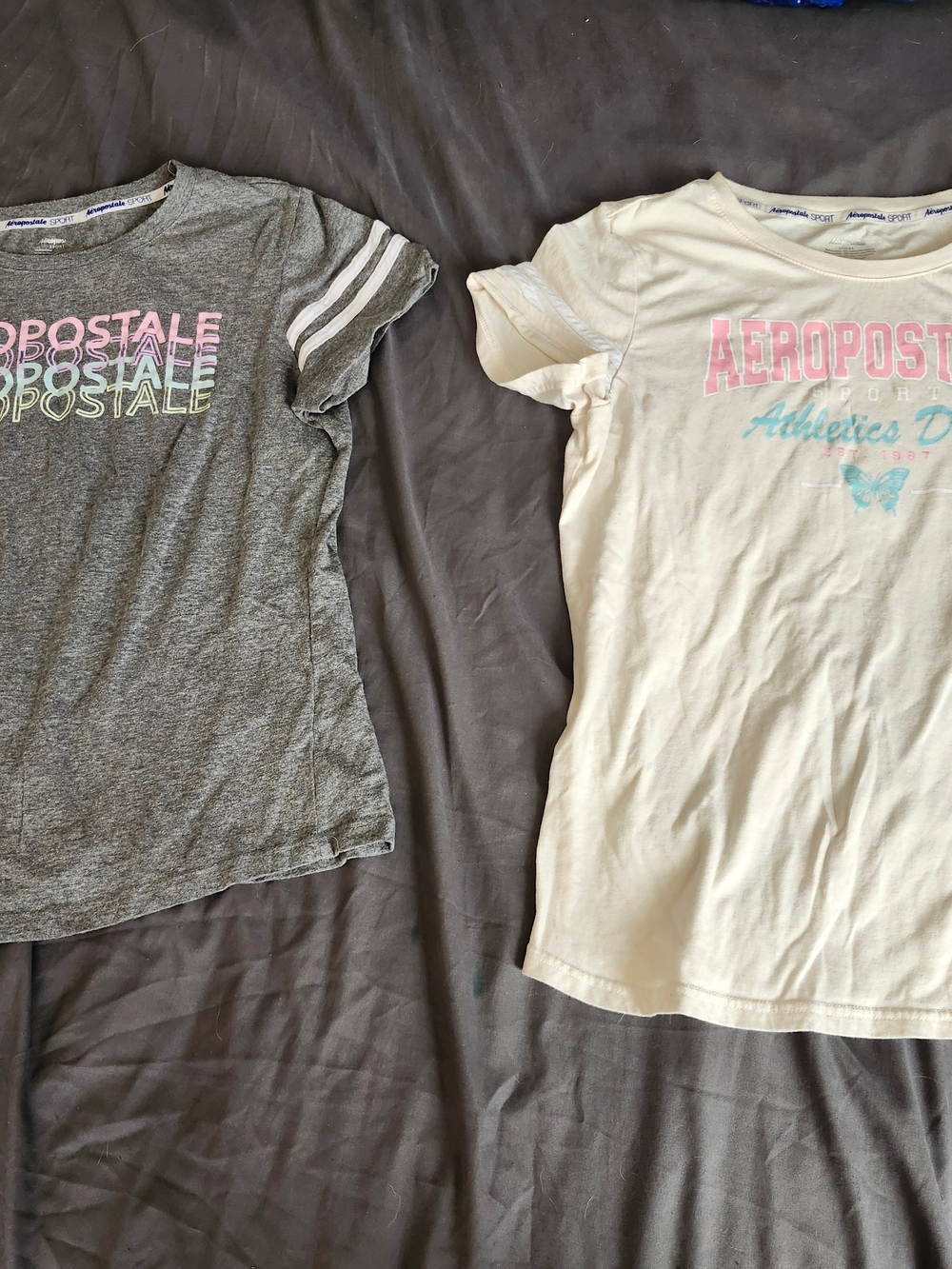 Lot of 2 Womens Juniors sz L AEROPOSTALE NWOT T-Shirts